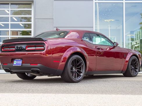 Used 2023 Dodge Challenger SRT Hellcat RWD image 10