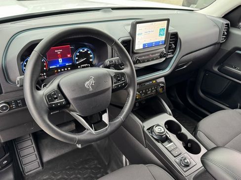 Used 2024 Ford Bronco Sport Badlands image 3
