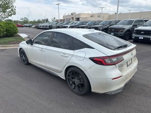 Used 2024 Honda Civic Sport image 4