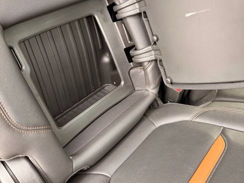 Used 2020 GMC Sierra 1500 AT4 w/ AT4 Premium Package AWD/4WD image 19