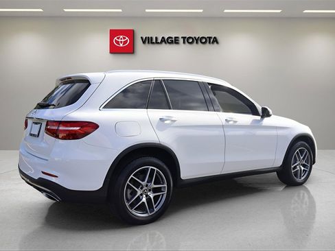 Used 2019 Mercedes-Benz GLC 300 image 5