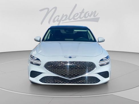Used 2022 Genesis G70 2.0T w/ Prestige Package AWD/4WD image 9