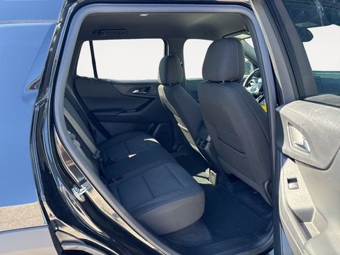 Used 2025 Chevrolet Equinox LT AWD/4WD image 19