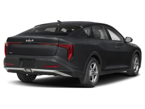 New 2026 Kia K4 FWD image 2