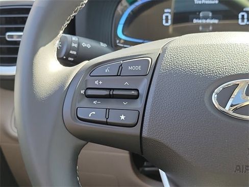 New 2026 Hyundai Venue SEL image 5