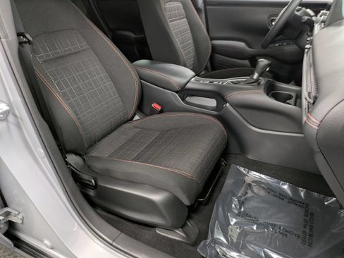 Used 2023 Honda HR-V Sport image 28