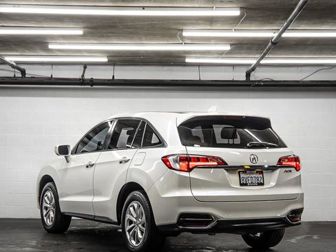 Certified 2017 Acura RDX Base image 3