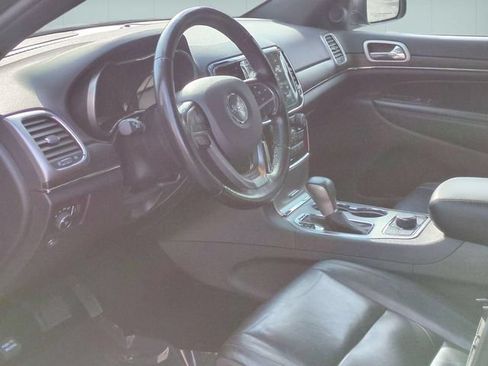 Used 2021 Jeep Grand Cherokee Limited AWD/4WD image 11