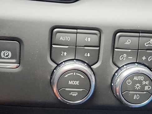 New 2026 GMC Sierra 1500 Denali Ultimate image 18