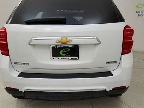 Used 2017 Chevrolet Equinox Premier w/ Enhanced Convenience Package FWD image 27