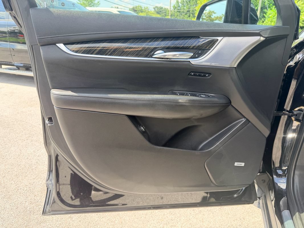 Used 2020 Cadillac XT6 Premium Luxury FWD image 25