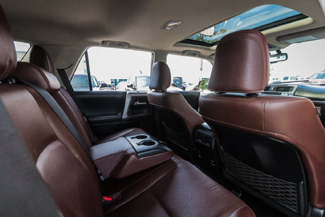 Used 2018 Toyota 4Runner Limited AWD/4WD image 69