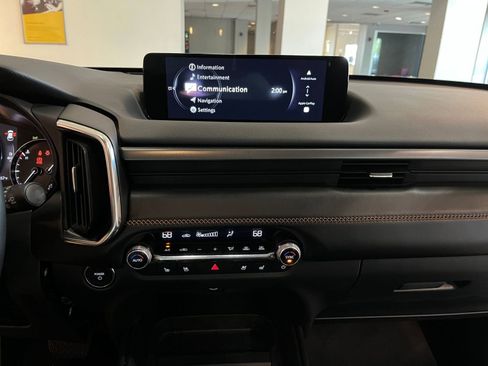 Used 2025 MAZDA CX-50 2.5 Hybrid w/ Premium Plus Pkg image 17