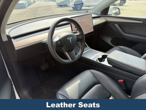 Used 2023 Tesla Model Y Long Range image 4