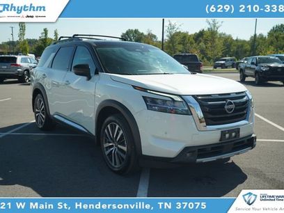 Used 2022 Nissan Pathfinder Platinum w/ Cargo Package