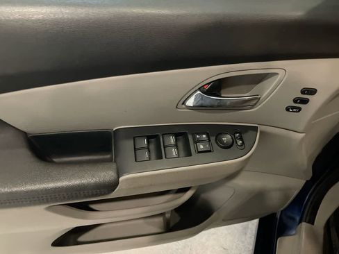 Used 2016 Honda Odyssey Touring Elite image 13