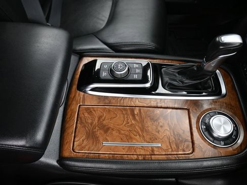 Used 2023 Nissan Armada SL w/ Cargo Package image 40