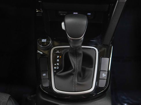 Used 2024 Kia Seltos S FWD image 16