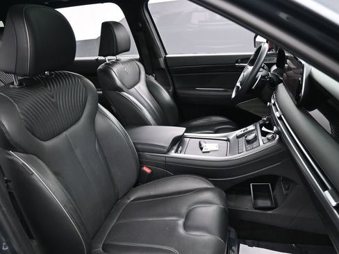 Used 2023 Hyundai Palisade Calligraphy image 31