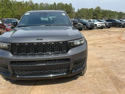New 2025 Jeep Grand Cherokee L Altitude