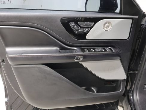 Used 2020 Lincoln Aviator Reserve w/ Equipment Group 202A AWD/4WD image 12
