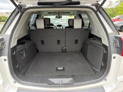 Used 2017 GMC Terrain SLT w/ Open Road Package FWD image 5