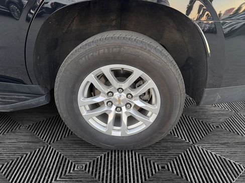 Used 2024 Chevrolet Tahoe LT image 36