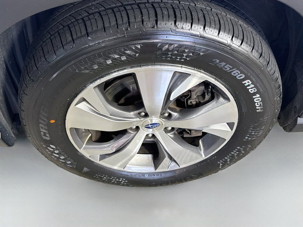 Used 2019 Subaru Ascent Premium AWD/4WD image 4