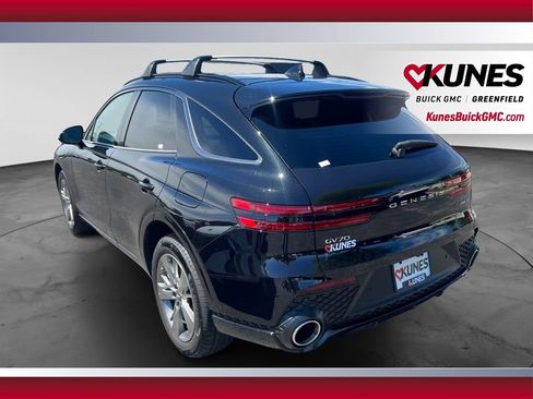 Used 2025 Genesis GV70 3.5T Sport AWD/4WD image 6