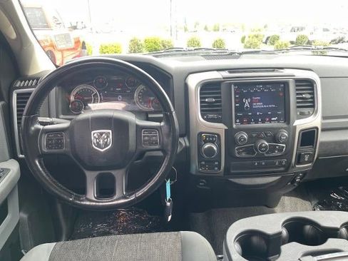 Used 2019 RAM 1500 Big Horn AWD/4WD image 18