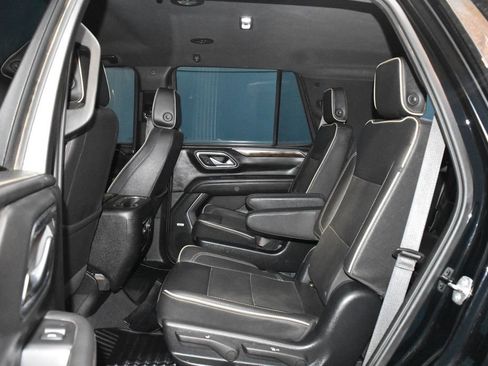 Used 2023 Chevrolet Tahoe Premier AWD/4WD image 20