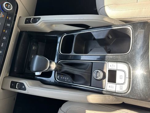 Used 2022 Kia Telluride EX FWD image 31