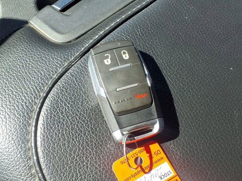 Used 2022 RAM 2500 Big Horn image 13