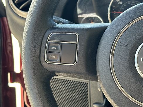 Used 2013 Jeep Wrangler Sport AWD/4WD image 17