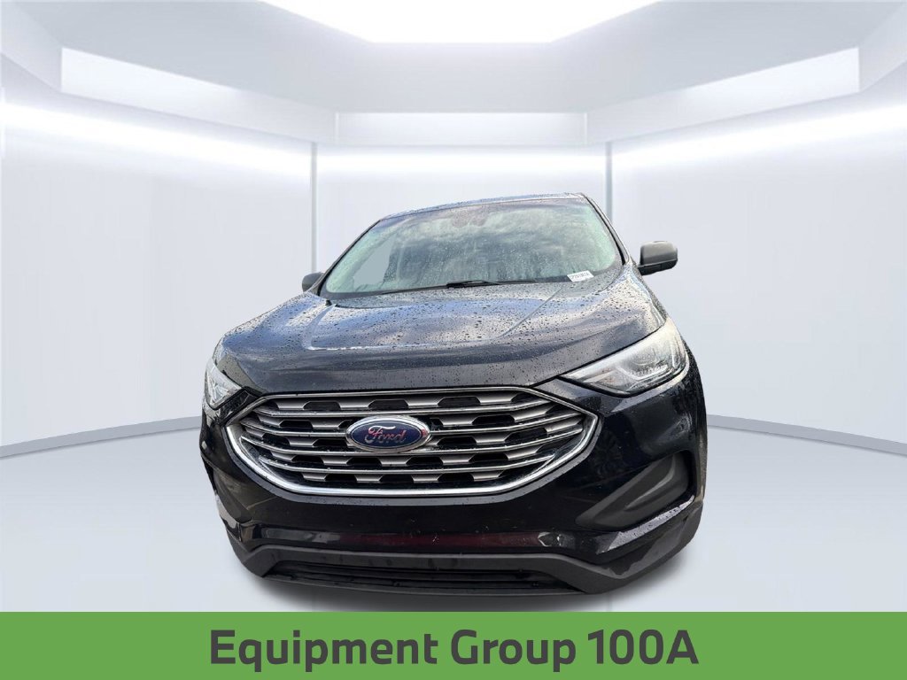 Used 2019 Ford Edge SE w/ SE Fleet Driver's Package FWD image 2