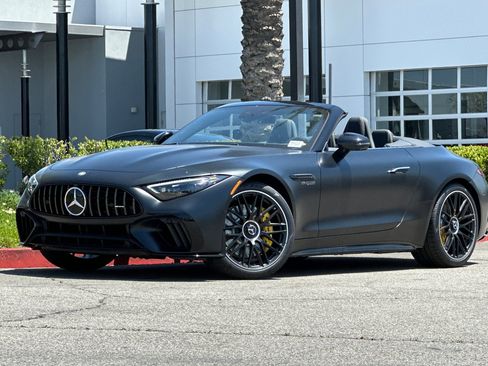 New 2025 Mercedes-Benz SL 63 AMG 4MATIC image 17