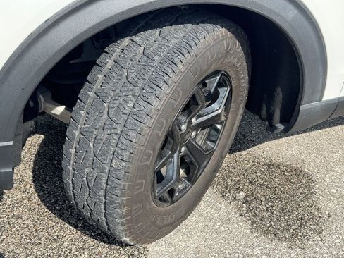 Used 2022 Ford Explorer Timberline w/ Timberline Technology Package AWD/4WD image 32