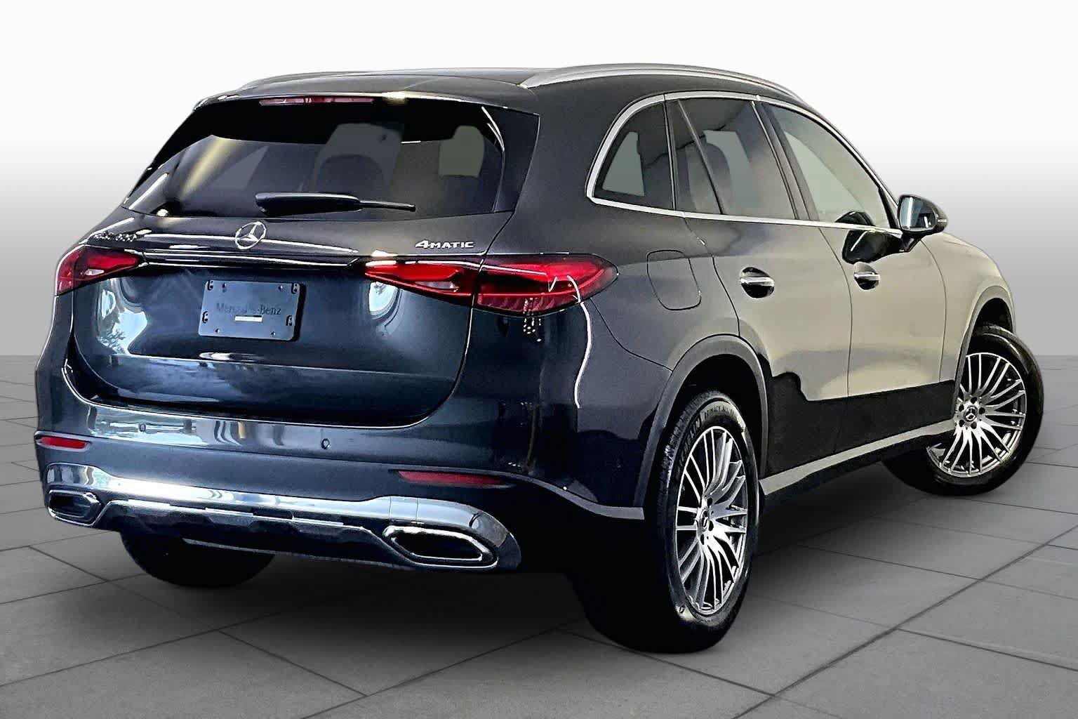 Certified 2026 Mercedes-Benz GLC 300 4MATIC image 13