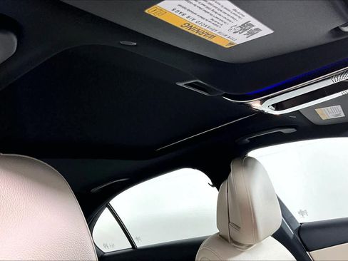 Used 2024 Mercedes-Benz C 300 Sedan image 13