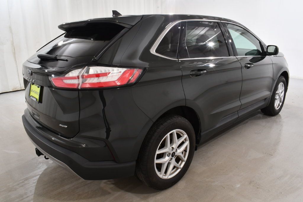 Used 2024 Ford Edge SEL w/ Convenience Package AWD/4WD image 11