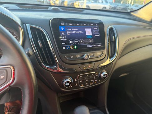 Used 2024 Chevrolet Equinox RS image 18
