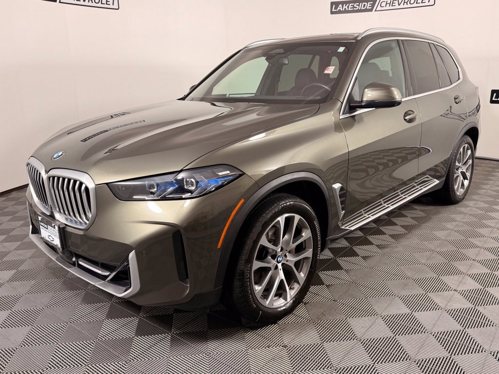 Used 2026 BMW X5 xDrive40i AWD/4WD image 2