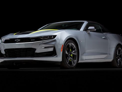 Used 2023 Chevrolet Camaro SS image 9