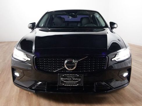 Used 2024 Volvo S60 B5 Plus w/ Climate Package AWD/4WD image 2