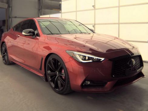 Used 2021 INFINITI Q60 Red Sport 400 w/ Proactive Package RWD image 4