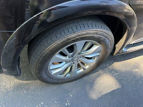 Used 2016 INFINITI QX80 4WD w/ Signature Edition Package image 5