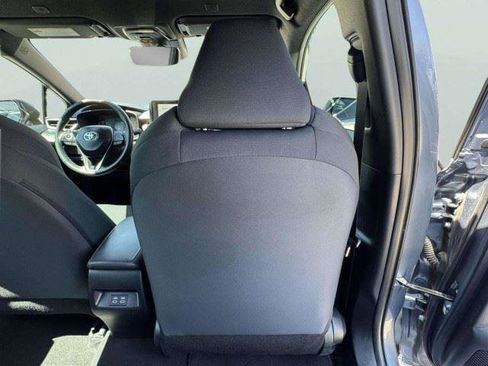 Used 2025 Toyota Corolla SE FWD image 52