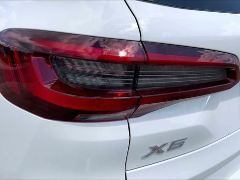 Used 2023 BMW X5 xDrive45e w/ M Sport Package AWD/4WD image 28