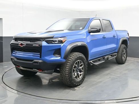 Used 2026 Chevrolet Colorado ZR2 image 10