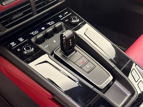 Used 2026 Porsche 911 GTS image 17